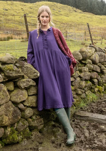 Einfarbiges Kleid „Frigg“ aus Bio-Baumwolle - brombeere