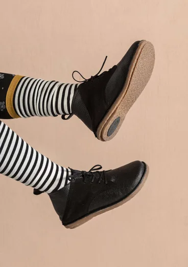 Ökenkänga i nubuck/nappa - svart