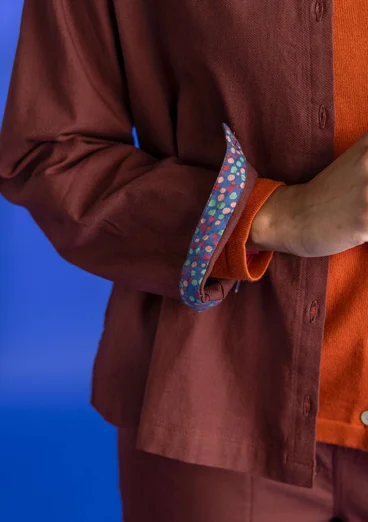 Woven twill shirt in organic cotton - beetroot