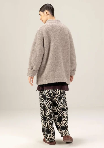 Strikket jakke i ullbouclé - lys potet/meleret