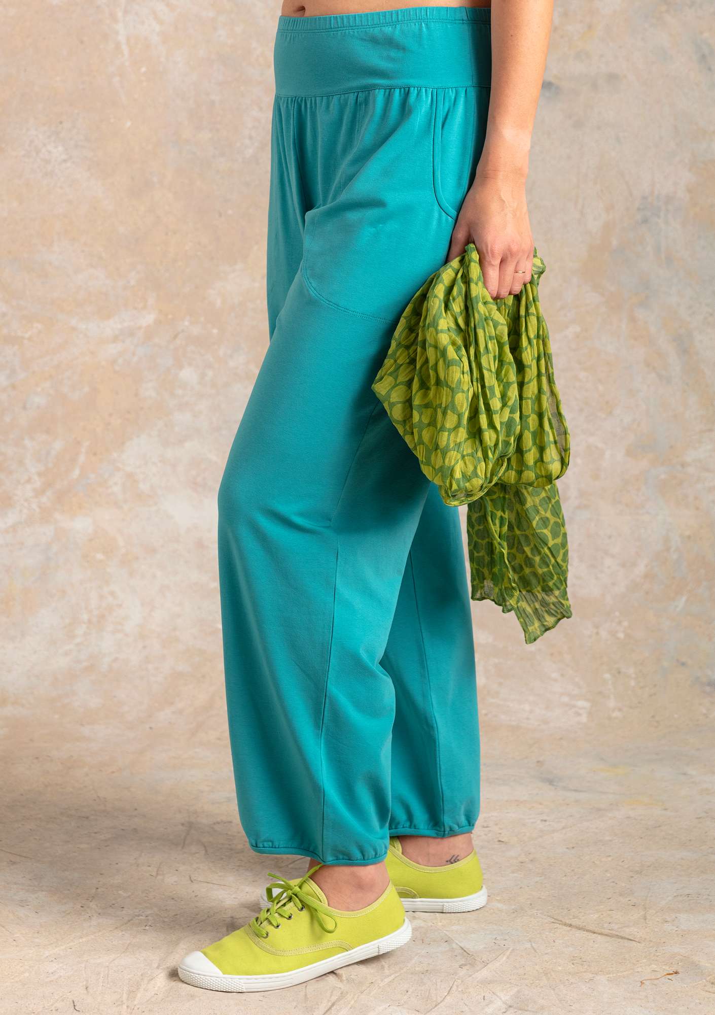 Organic cotton/elastane harem trousers turquoise