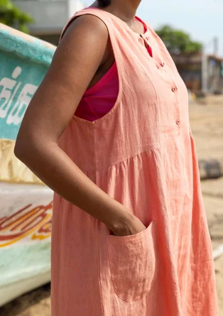 Sleeveless woven linen dress - lily