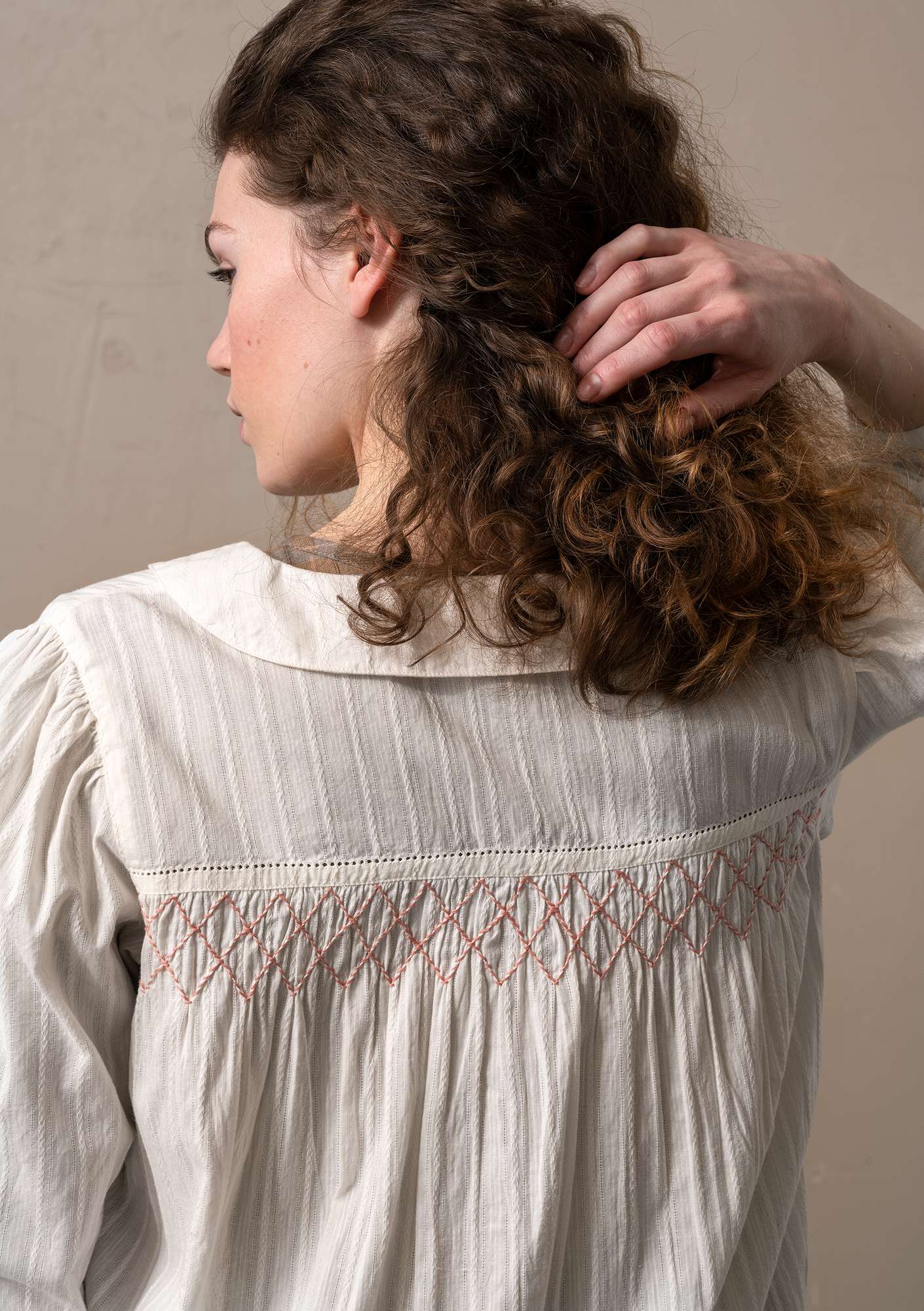 “Fille” woven blouse in organic cotton light ecru thumbnail
