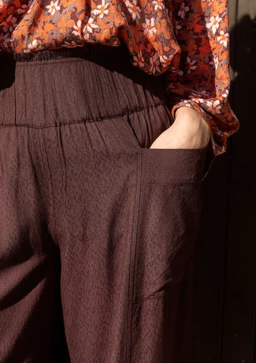 Webhose „Flora Flow“ aus Viskose - dunkelaubergine