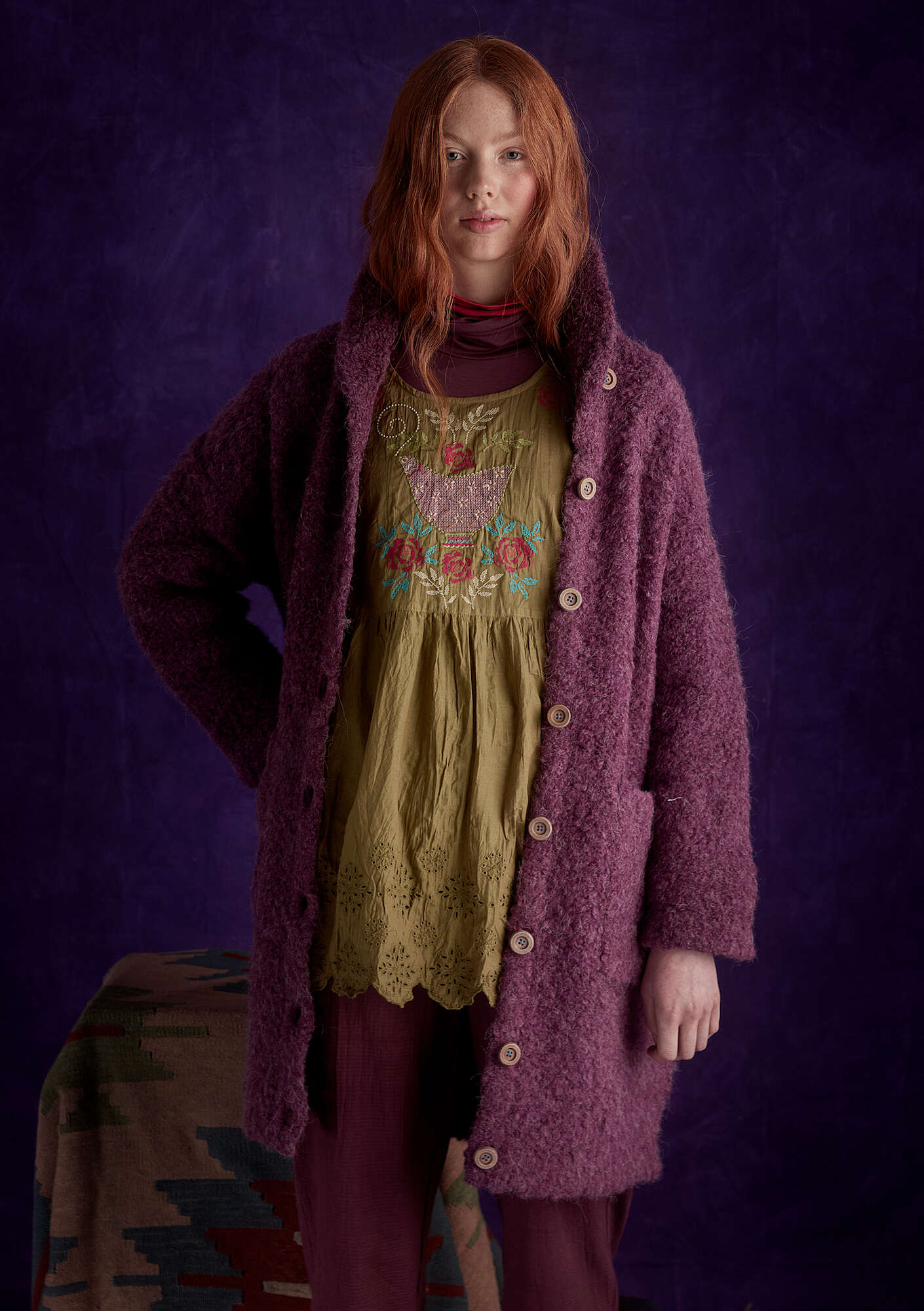 Knitted coat allium