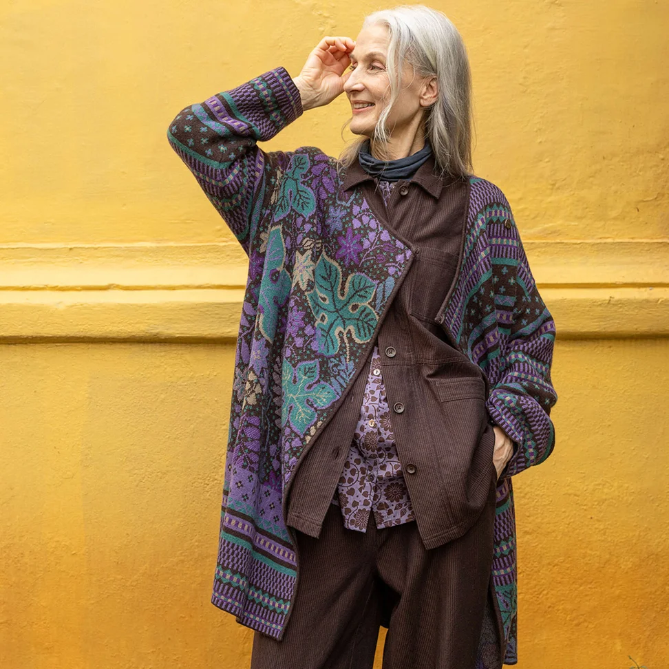 “Augusta” wrap cardigan in a wool blend - dark chokolate