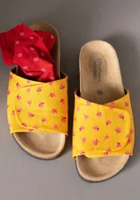 Sandalen "Amber" van textiel met digitale print - goudoker