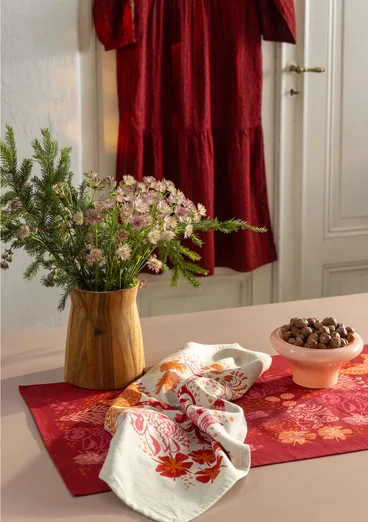 “Taiga” organic cotton tea towel - poppy