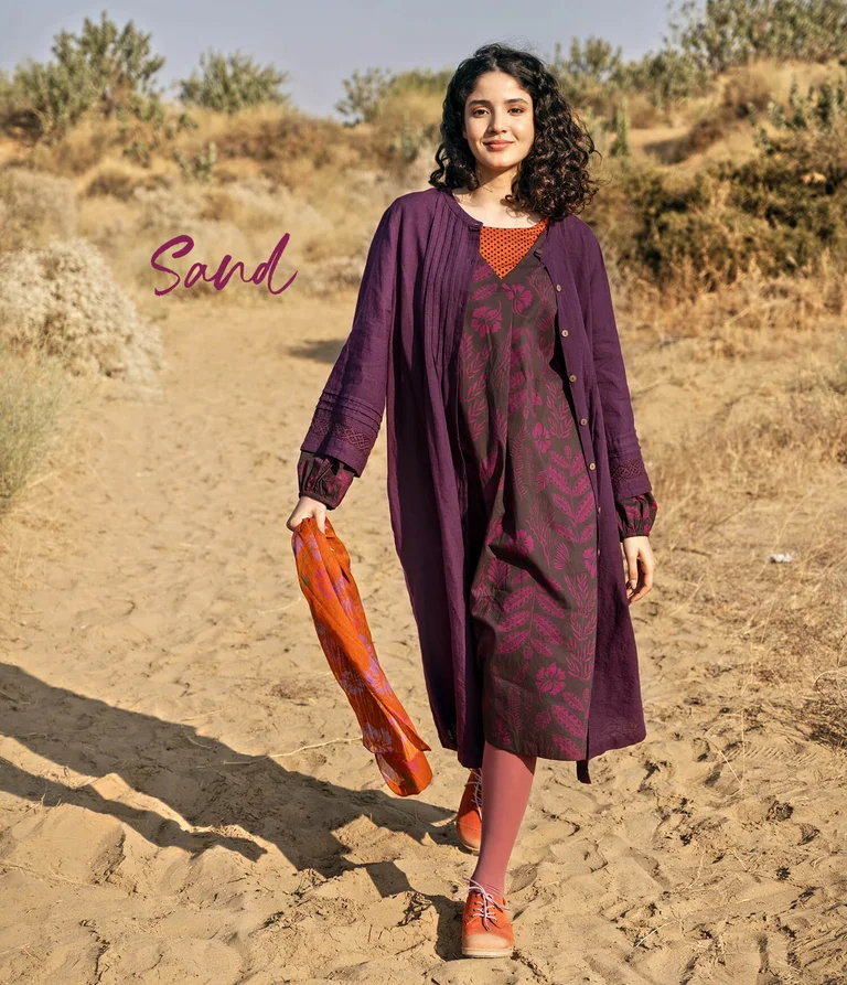 Woven “Sand” dress in organic cotton/linen