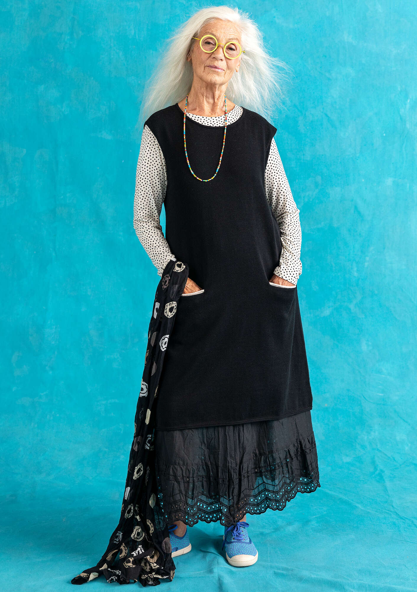“Iris” knit fabric tunic in organic/recycled cotton black thumbnail