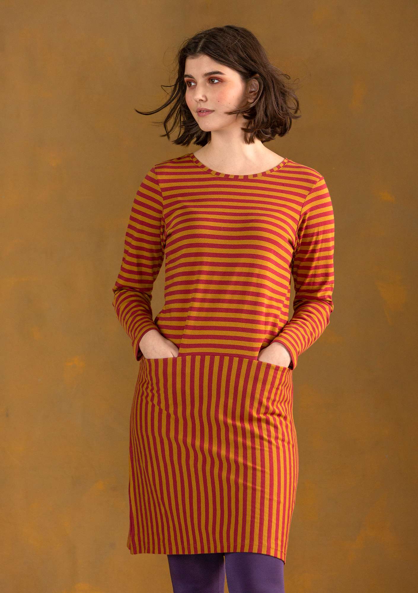 Essential stripe dress made of organic cotton cranberry/curry