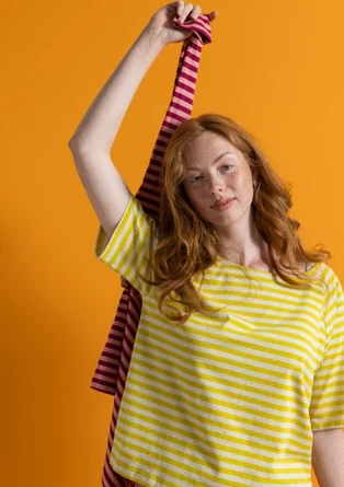 Basic-Streifenshirt aus Bio-Baumwolle - dijonsenf-feder