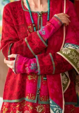 Feru fingerless gloves in wool/lyocell - dark peony