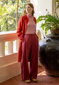 Pantalon "Agatha" en coton biologique tissé - rouge betterave