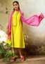 Vävd klänning i ekologisk bomull dijon thumbnail