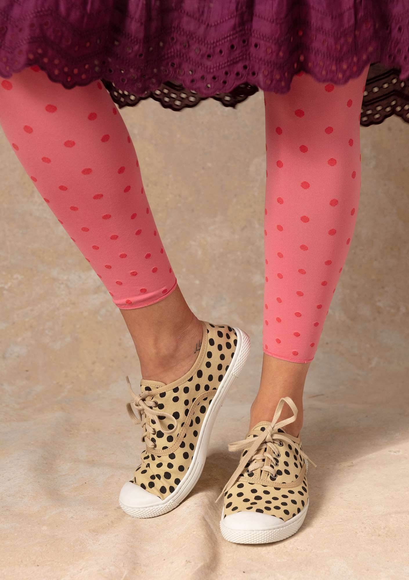 Dotted leggings in recycled nylon flamingo thumbnail