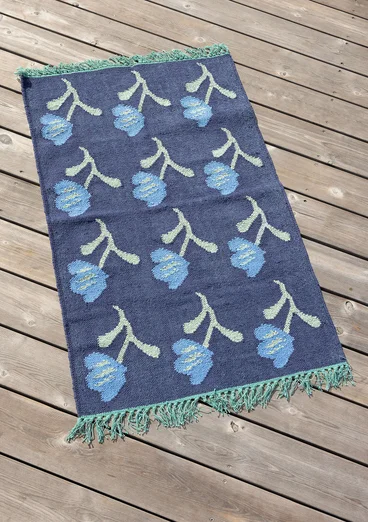 "Wildflower" organic cotton rug - indigo blue