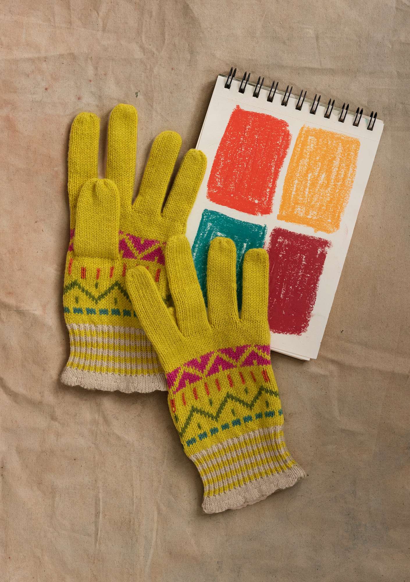 “Strikk” gloves in a wool/hemp/recycled cotton blend dijon thumbnail