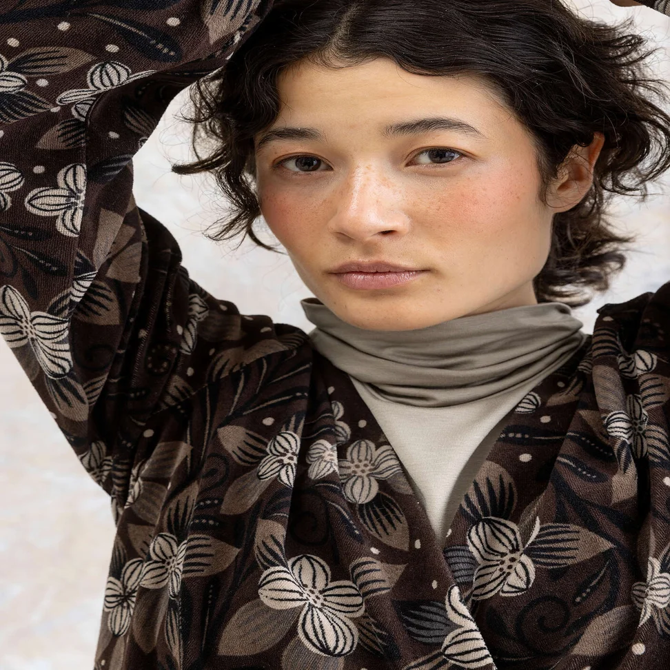 “Cornus” organic cotton/recycled polyester velour cardigan - dark chokolate