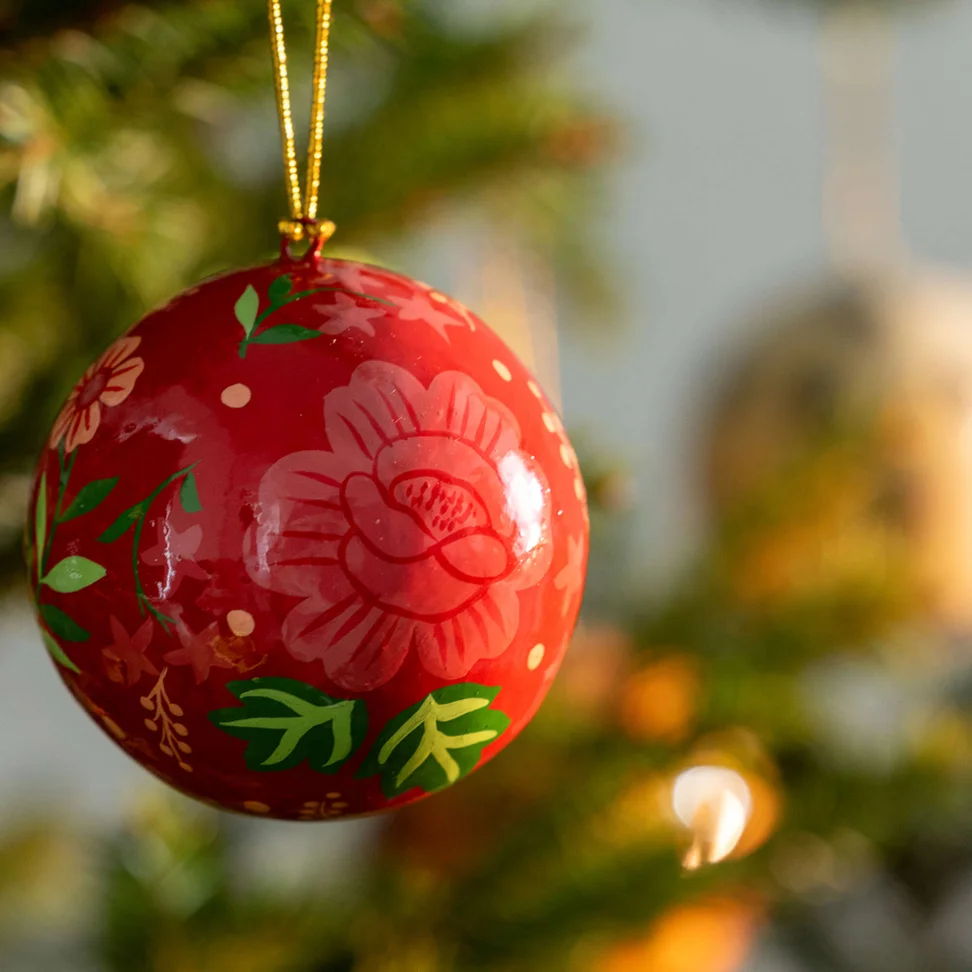 Julekugle "Alaska Forest" i papmaché - tomat