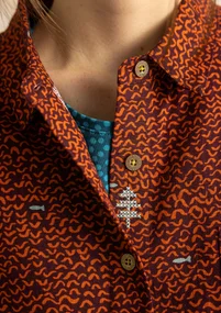 Gemustertes Kleid „Edefors“ aus Bio-Baumwolle - terracotta