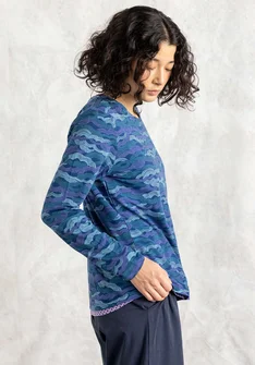 “Mona” organic cotton/elastane jersey top - indigo blue/patterned