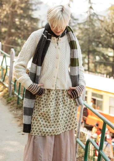 Strickjacke „Eternity“ aus Lammwollmischung - ungebleicht