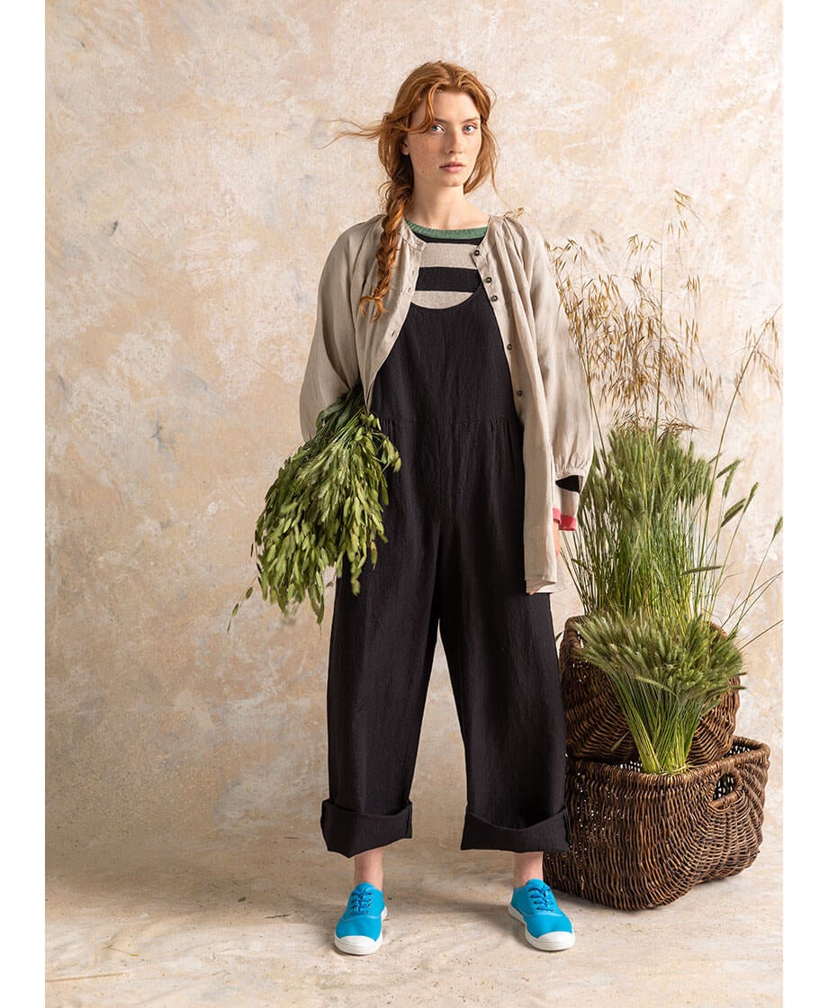 “Harvest” dungarees in organic cotton/linen