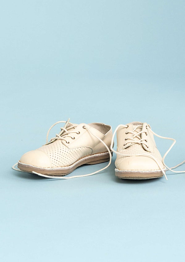 Chaussures à lacets almond milk