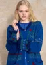 Strickjacke „Fåle“ aus Lammwollmischung/Bio-Baumwolle (tiefblau L)