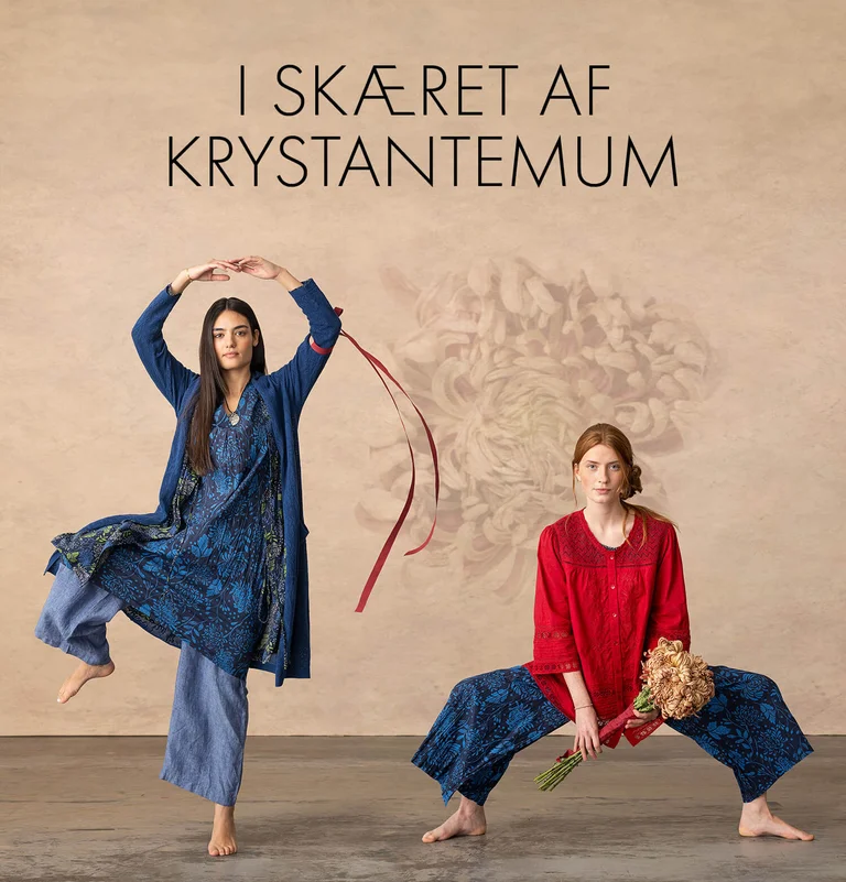 Two women wearing airy clothing from Gudrun Sjödén. 