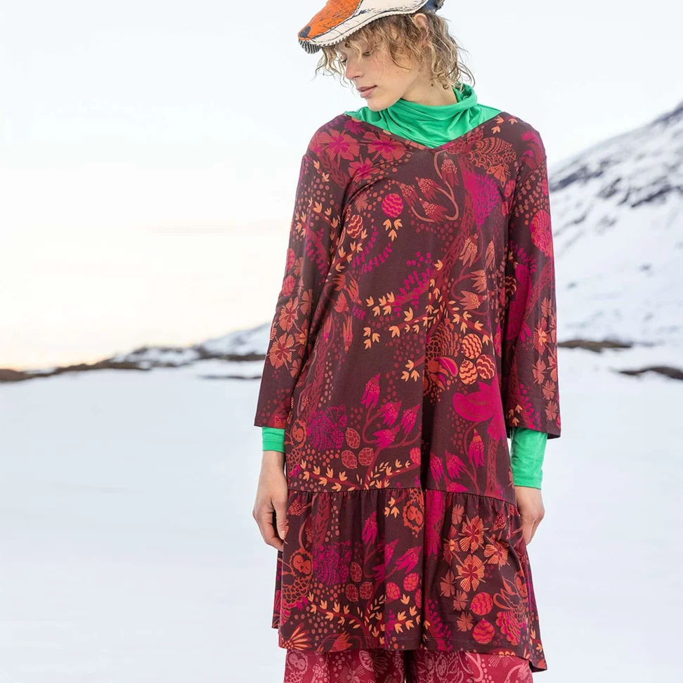 “Yura” jersey dress in organic cotton/spandex - aubergine