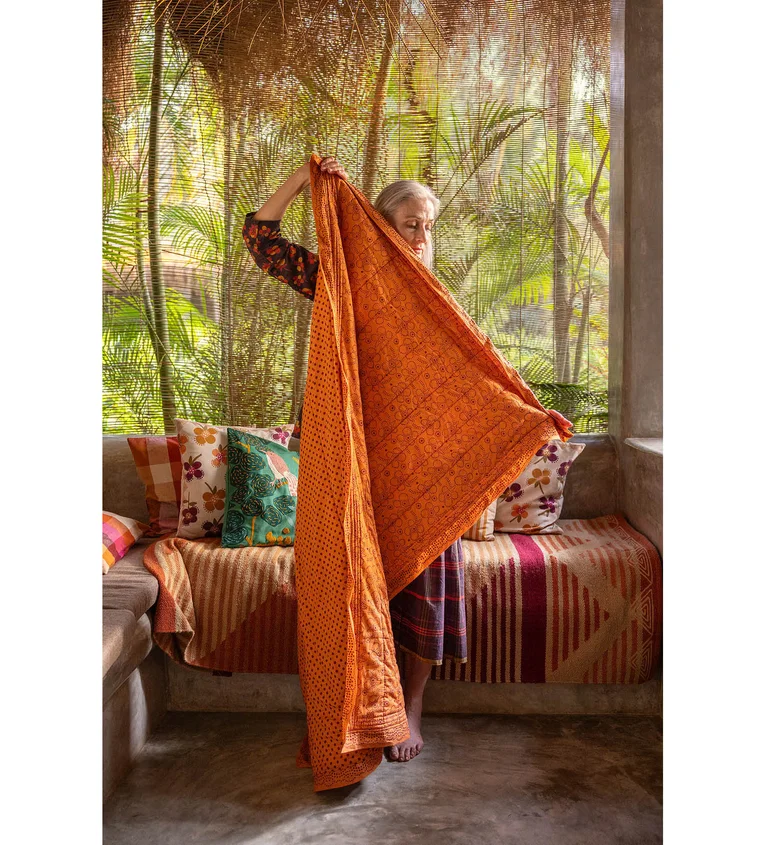 Block-printed “Peru” throw in organic cotton