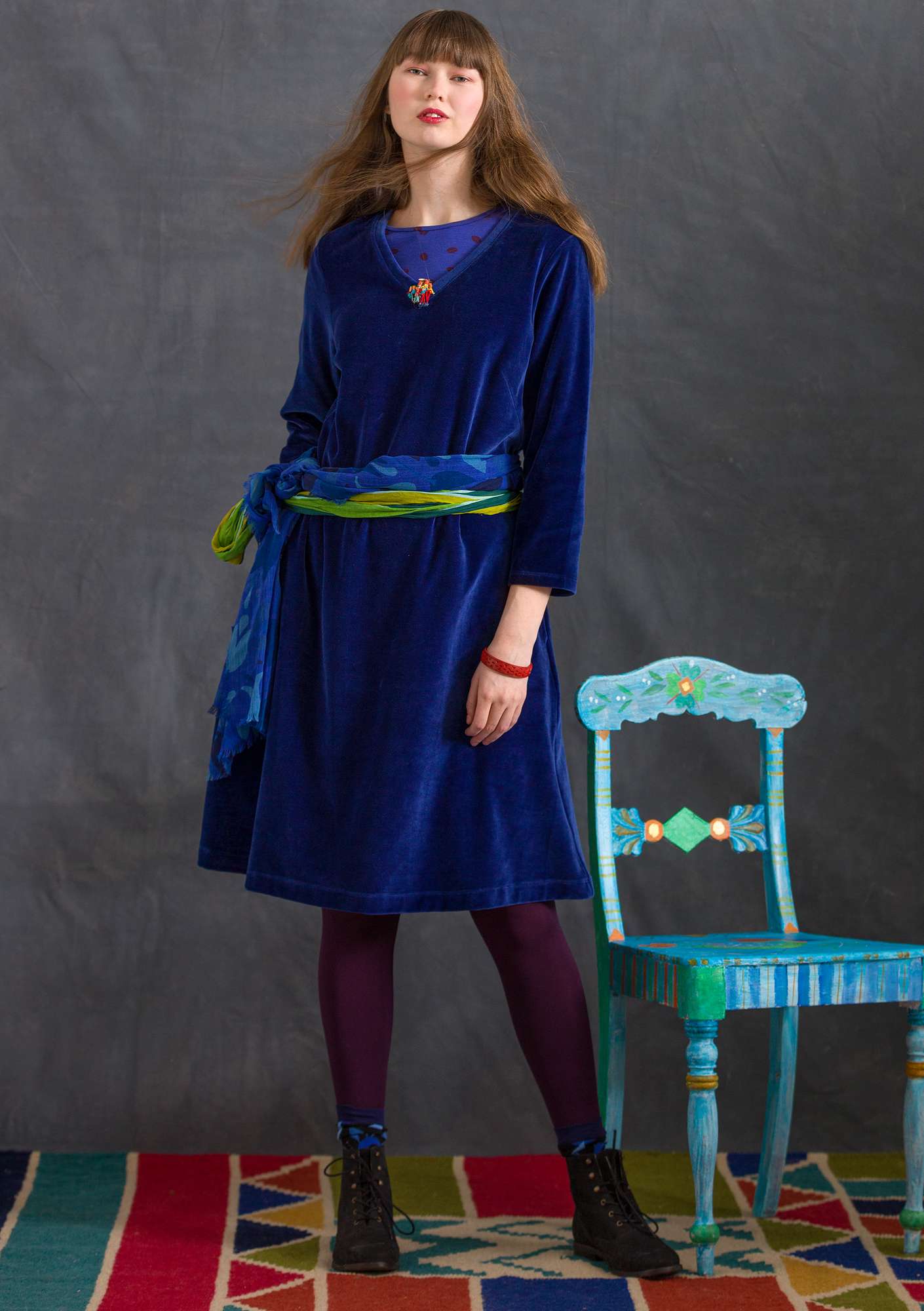 Velours jurk van biologisch katoen/gerecycled polyester nachtblauw thumbnail