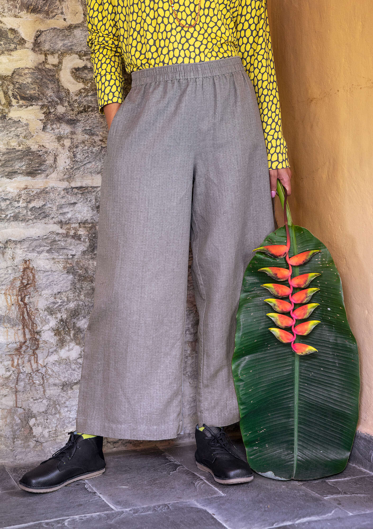 Vevd bukse i økologisk bomull og lin jerngrå thumbnail