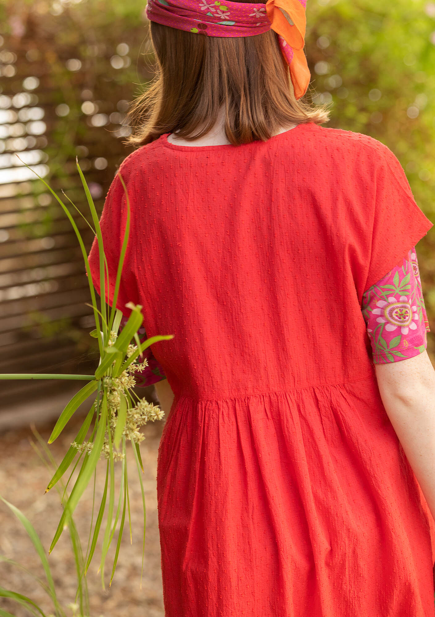 Woven dress in organic cotton wild strawberry