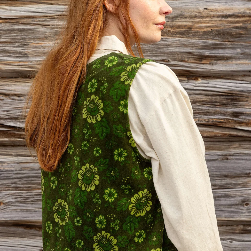 Veloursweste „Nootka“ aus Bio-Baumwolle/Recycling-Polyester - waldgrün-gemustert