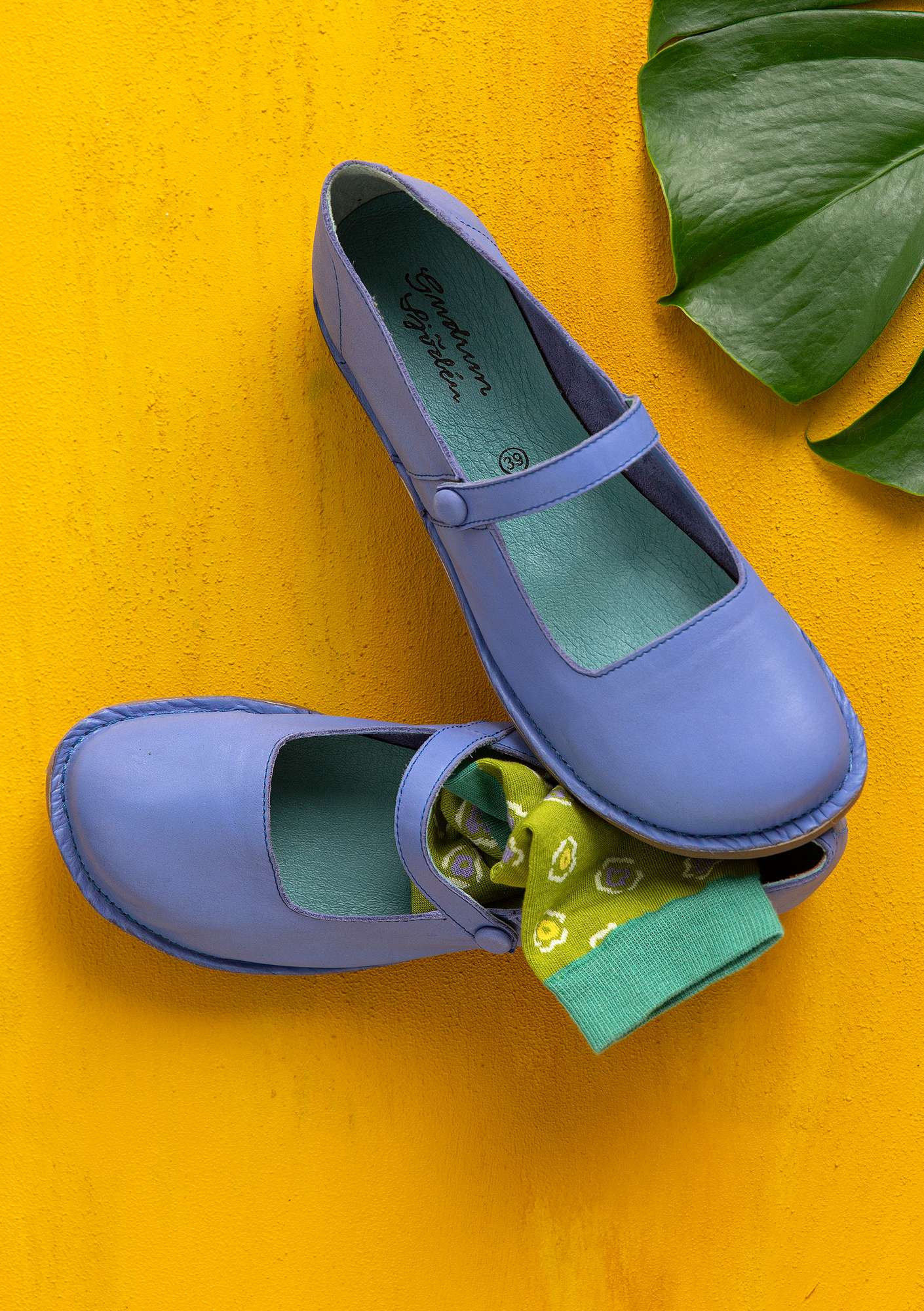 Nappa strap shoes dark lavender thumbnail