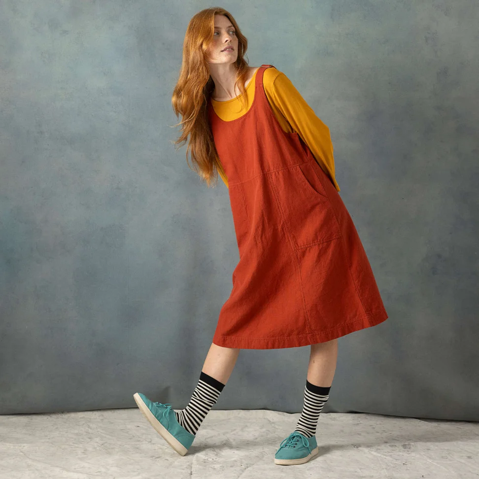 “Thessaloniki” woven overall-style dress in organic cotton/linen - madder red