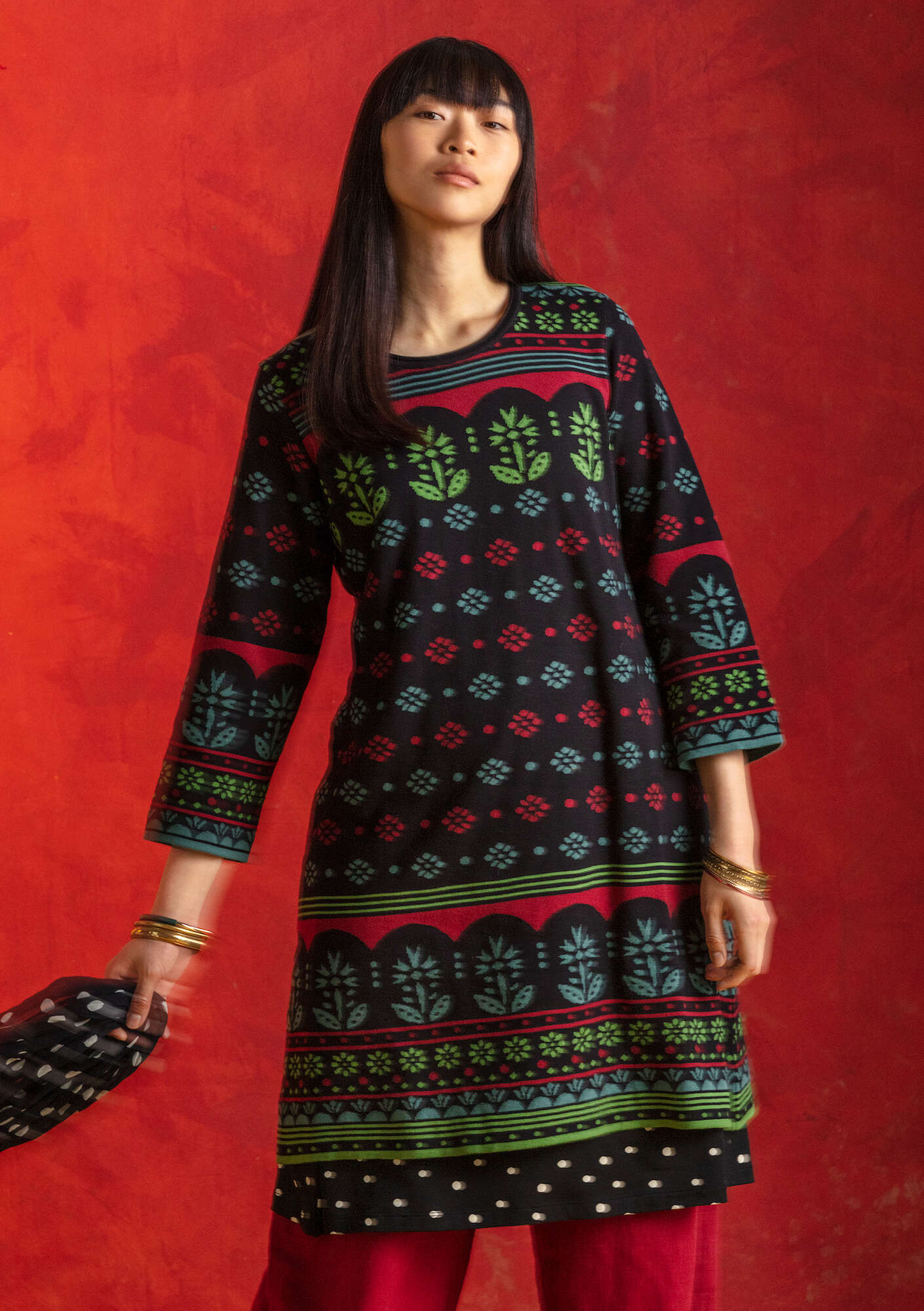 “Banaras” organic cotton knit tunic black thumbnail