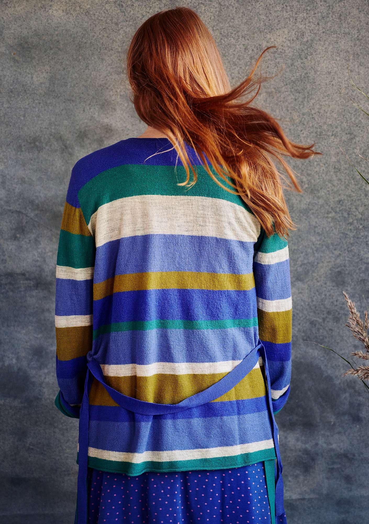 Solid-colour and striped wraparound cardigan crafted from felted wool cobalt blue/patterned thumbnail
