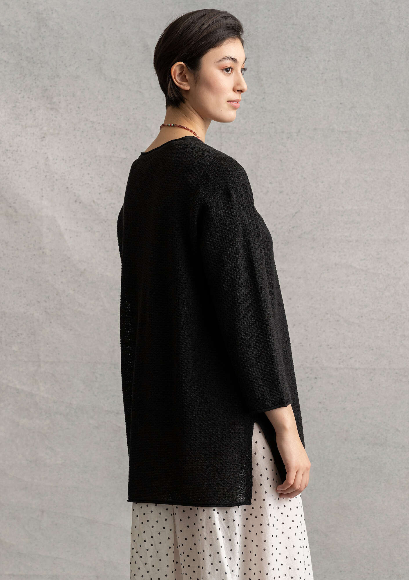 Knit tunic in recycled linen black thumbnail
