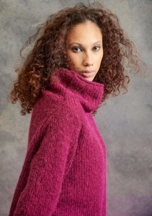 Knitted alpaca blend sweater - grape