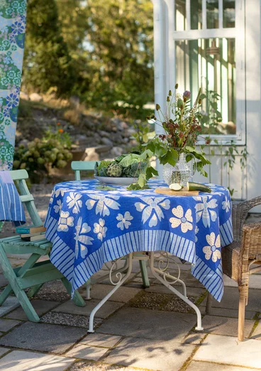 Tischdecke „Soni“ aus Bio-Baumwolle - brillantblau