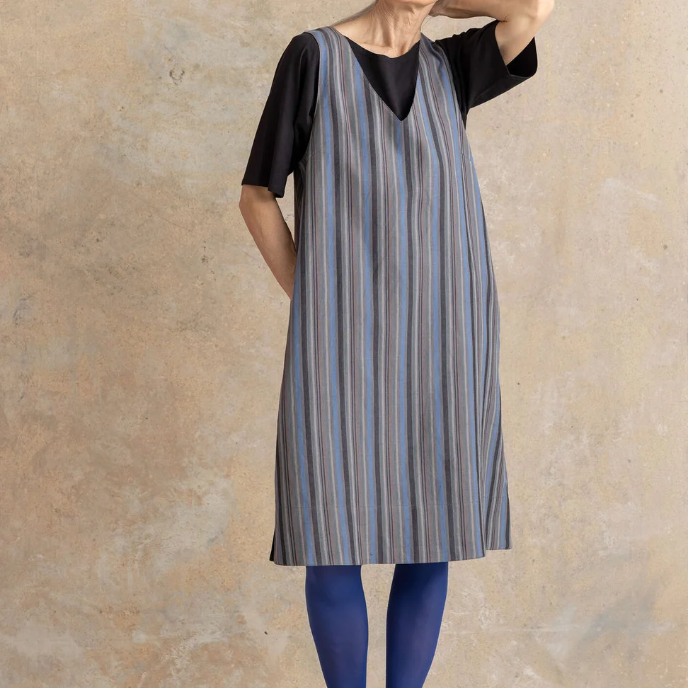 Kangasmekko ”Esme” ekopuuvillaa/pellavaa - raudanharmaa/raidallinen