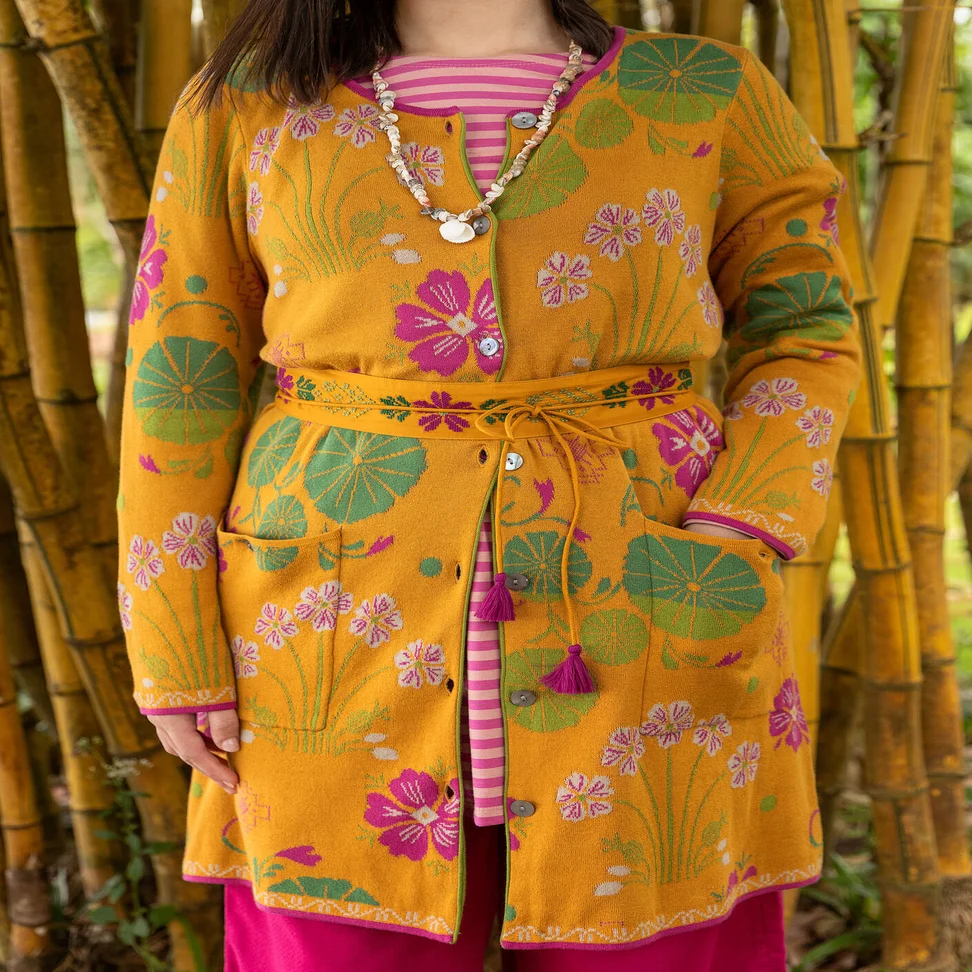 Long gilet "Täppa" en coton biologique - moutarde