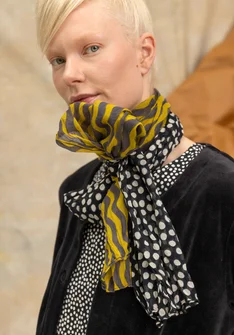 “Frida” patterned organic cotton scarf - black