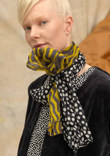 “Frida” patterned organic cotton scarf - black