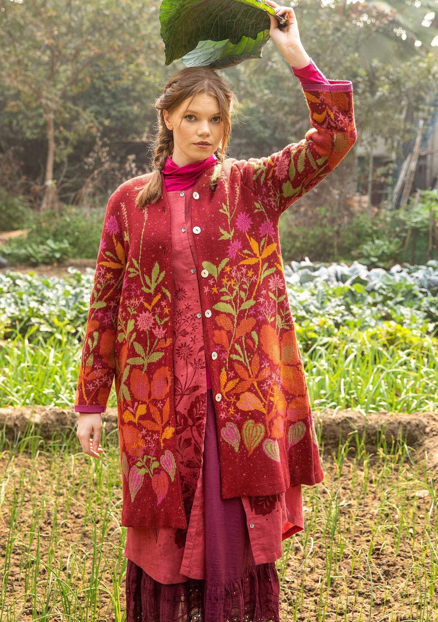 “Autumn” wool/organic cotton long cardigan agate red thumbnail