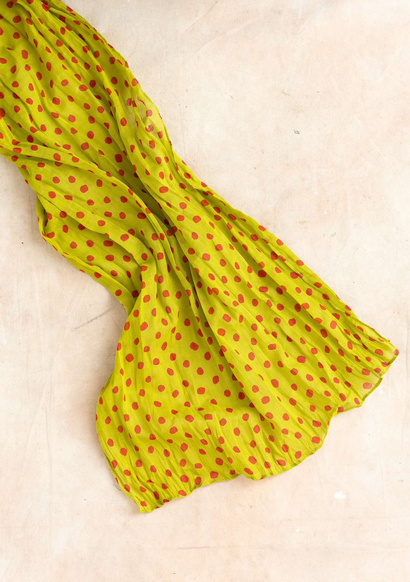 Tørklæde  Multi  i økologisk bomuld løvgrøn thumbnail
